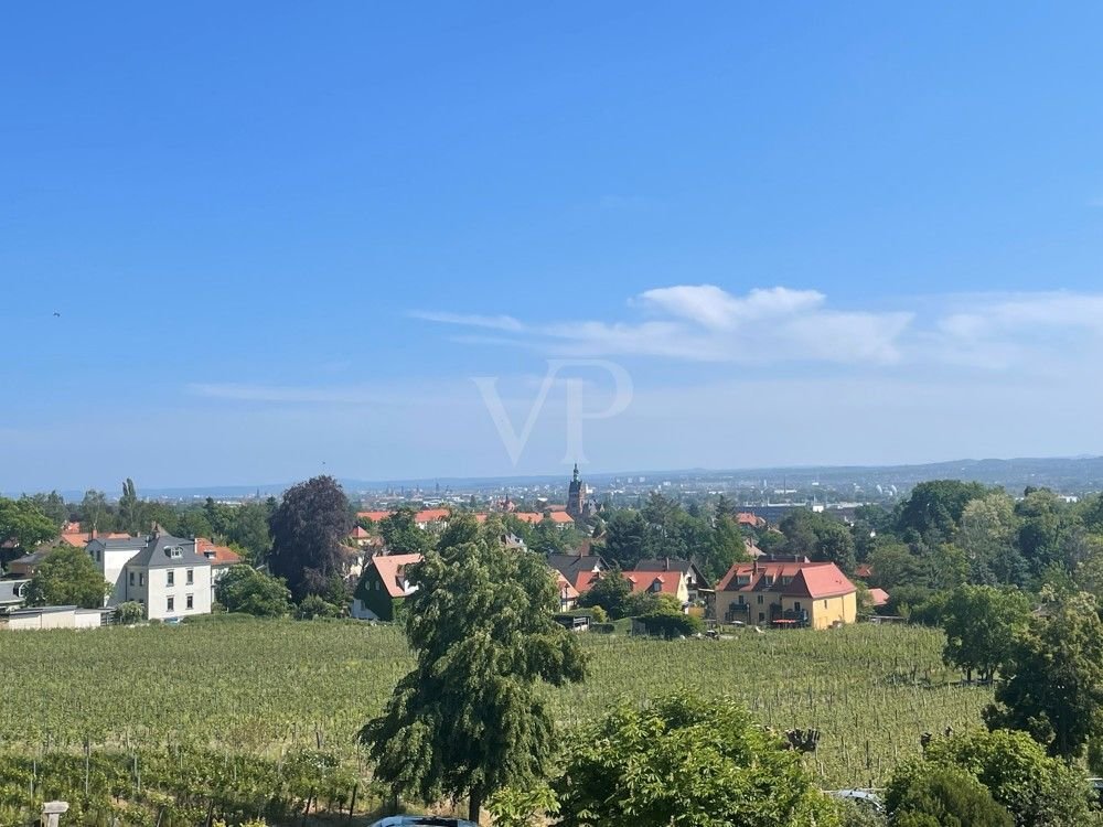 Villa zum Kauf 1.338.000 € 11 Zimmer 395,2 m²<br/>Wohnfläche 1.610 m²<br/>Grundstück Radebeul 01445