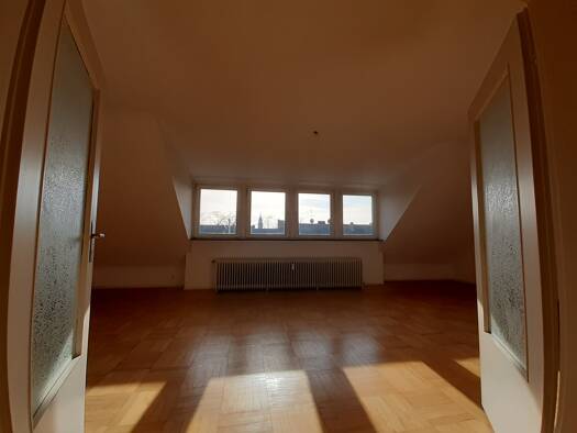 Wohnung zur Miete 780 € 2,5 Zimmer 93 m² Geschoss 3/4 frei ab 15.10.2026 Vagedesstraße 17 Stadtmitte Krefeld 47798