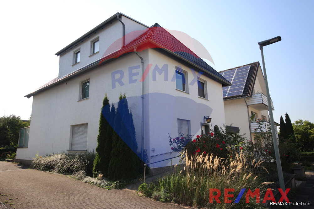 Mehrfamilienhaus zum Kauf 570.000 € 8 Zimmer 240 m²<br/>Wohnfläche 557 m²<br/>Grundstück Grimmestraße 8 Paderborn - Kernstadt Paderborn 33098