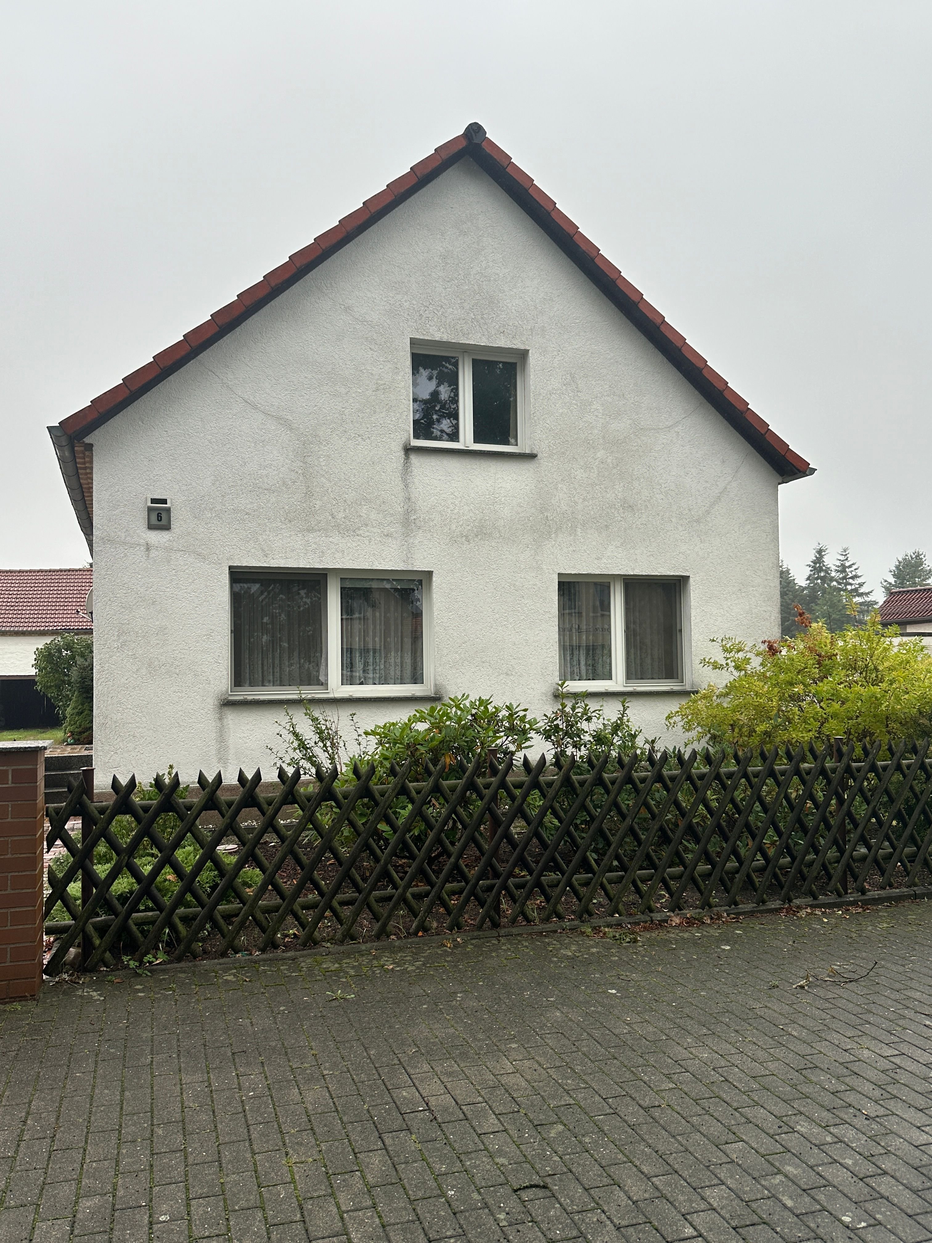 Einfamilienhaus zum Kauf 25.000 € 4 Zimmer 110 m²<br/>Wohnfläche 1.206 m²<br/>Grundstück Hohenbocka 01945