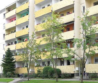Wohnung zur Miete 405 € 3 Zimmer 65 m² 5. Geschoss frei ab 01.08.2025 Dr.-Otto-Nuschke-Straße 11 Heidenau 01809