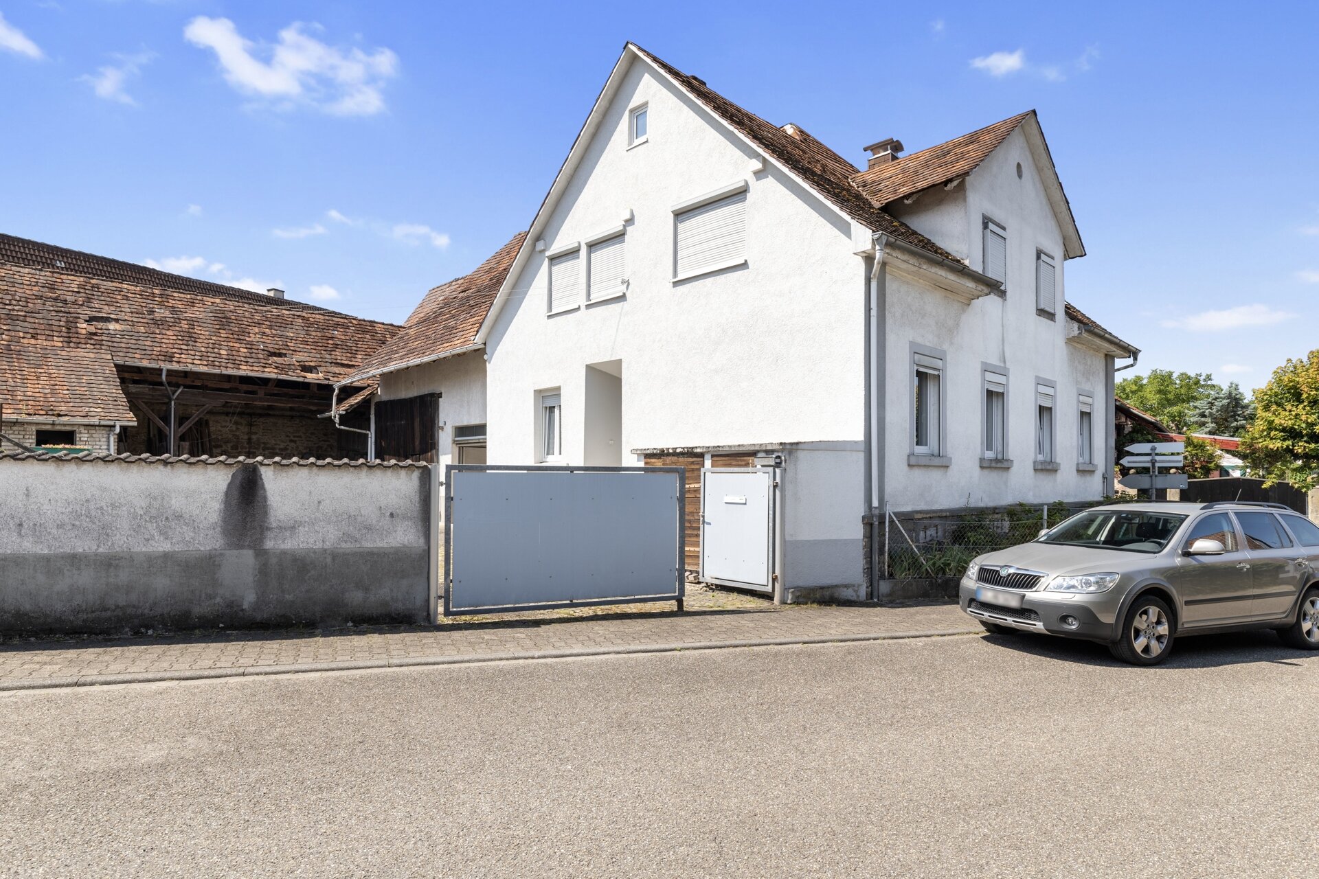 Einfamilienhaus zum Kauf 429.000 € 6 Zimmer 128 m²<br/>Wohnfläche 770 m²<br/>Grundstück Jöhlingen Walzbachtal Jöhlingen 75045