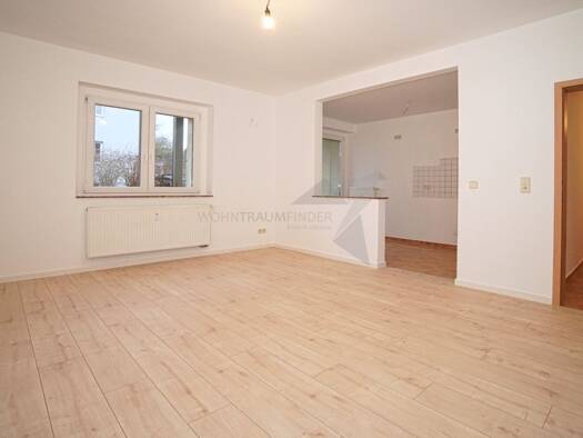 Wohnung zur Miete 545 € 4 Zimmer 82 m² EG Stelzendorfer Straße 21 Schönau Chemnitz 09116