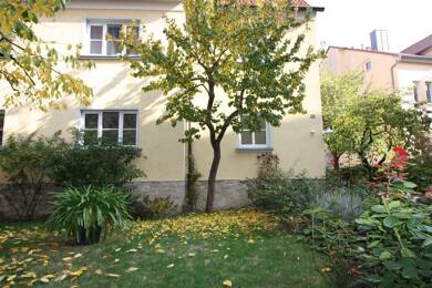 Wohnung zur Miete 575 € 2 Zimmer 45,8 m² frei ab 01.08.2025 Neubergstr. 9a Sanderau Würzburg 97072