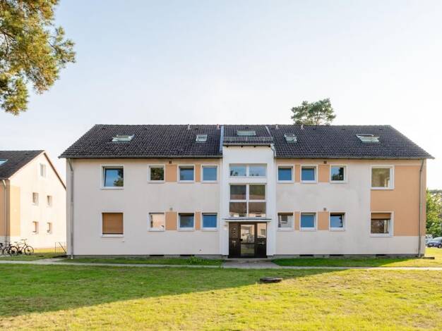 Wohnung zur Miete 629 € 4 Zimmer 81 m² 1. Geschoss Goerdelerstraße 10 Klein Hehlen Celle 29223