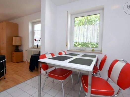 Wohnung zur Miete Wohnen auf Zeit 980 € 1,5 Zimmer 42 m² frei ab 01.04.2026 Litzelstetten Konstanz - Litzelstetten 78465