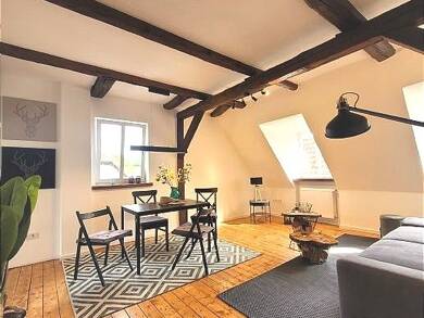Wohnung zur Miete 990 € 2,5 Zimmer Innenstadt Detmold 32756