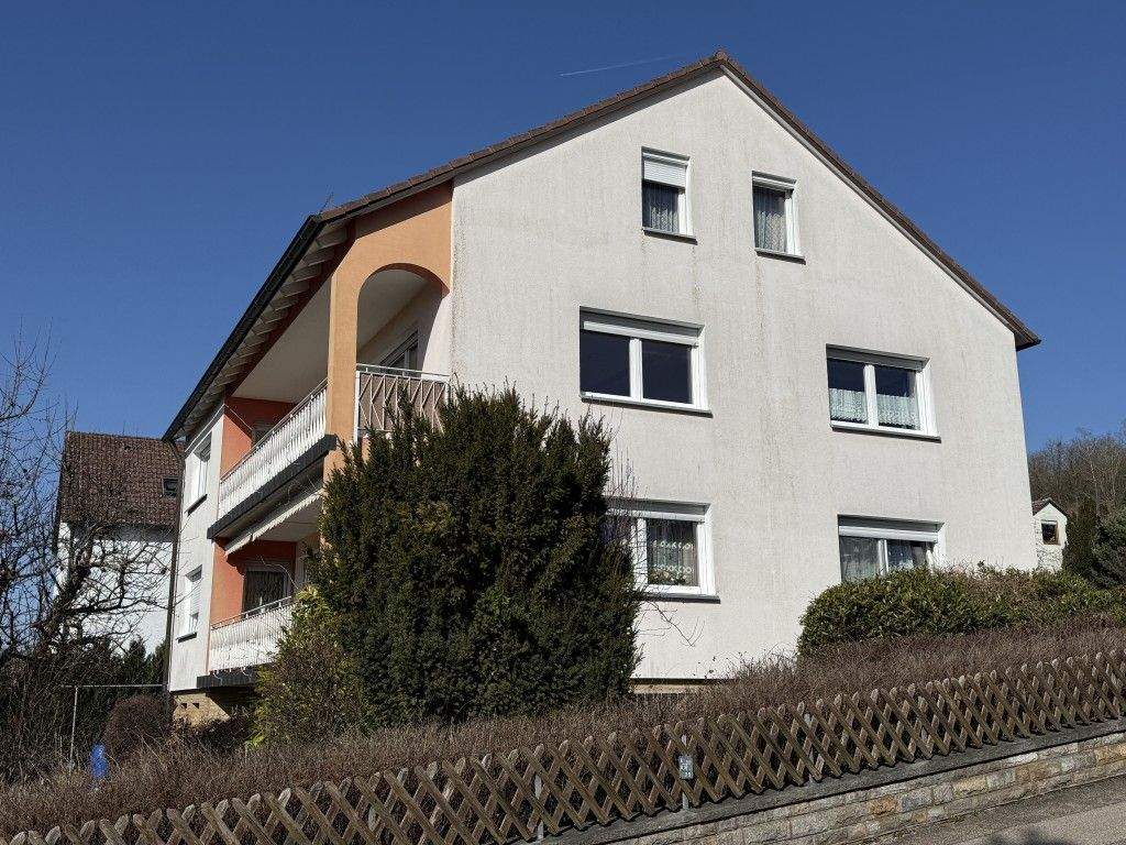 Immobilie in Lehrberg - 2-Familienhaus mit Doppelgarage - Bild 0