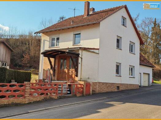 Einfamilienhaus zum Kauf provisionsfrei 134.900 € 4 Zimmer 120 m² 331 m² Grundstück Bernsburg Antrifttal / Bernsburg 36326