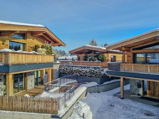 Villa zum Kauf - Erstbezug 14.100.000 € 1.014 m² 1.197 m² Grundstück St. Johann in Tirol 6380