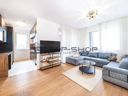 Wohnung zur Miete 1.800 € 3 Zimmer 83 m² 4. Geschoss Dol