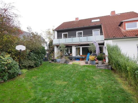 Doppelhaushälfte zur Miete 1.950 € 6 Zimmer 146 m² 400 m² Grundstück frei ab 10.02.2026 Tornesch 25436