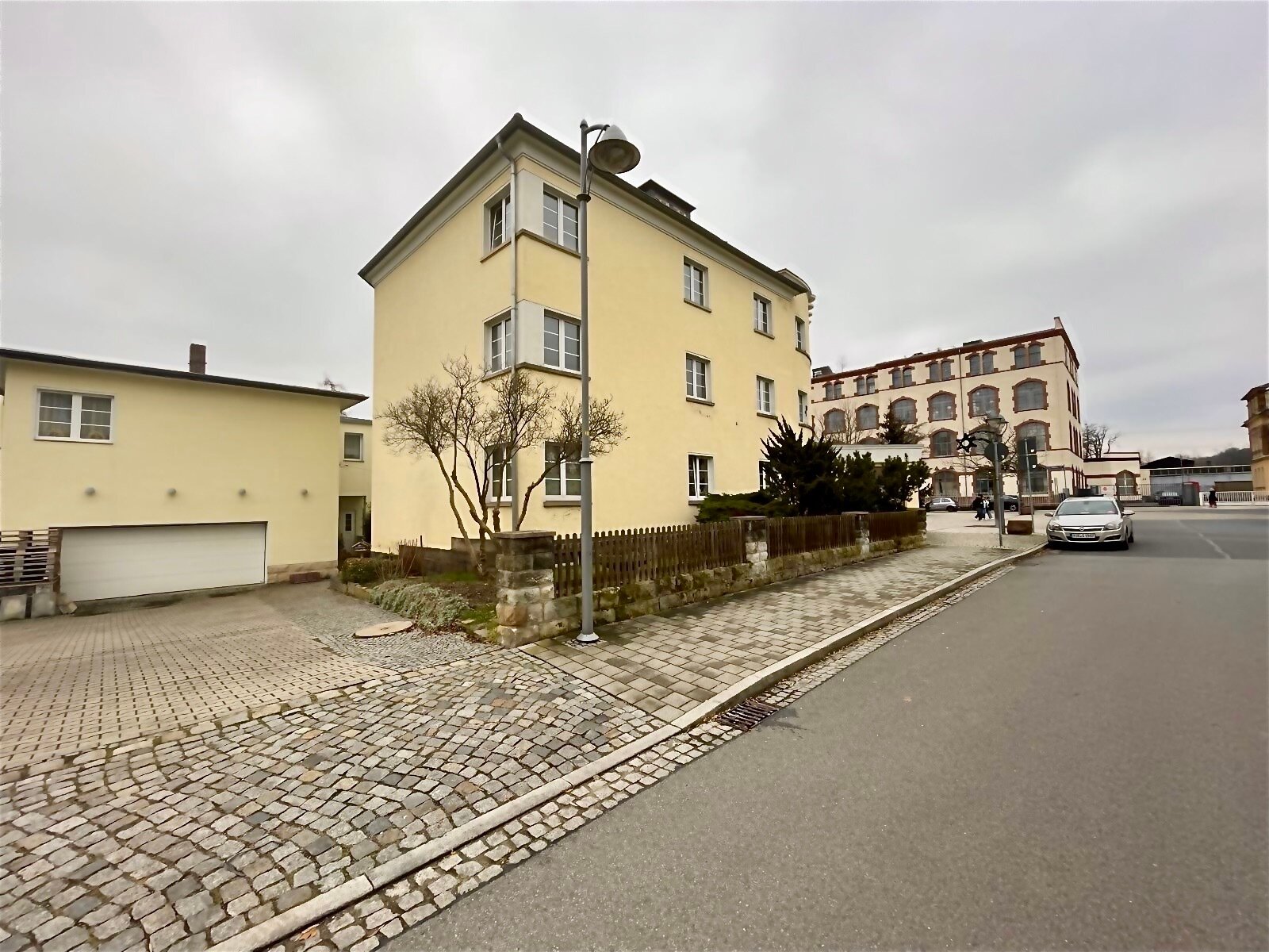 Wohnung zur Miete 745 € 3 Zimmer 75,1 m²<br/>Wohnfläche 2.<br/>Geschoss 15.01.2025<br/>Verfügbarkeit Röntgenstraße1 Heidenau 01809