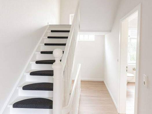 Reihenmittelhaus zum Kauf 244.500 € 7 Zimmer 94 m² 150 m² Grundstück Rheine 48429