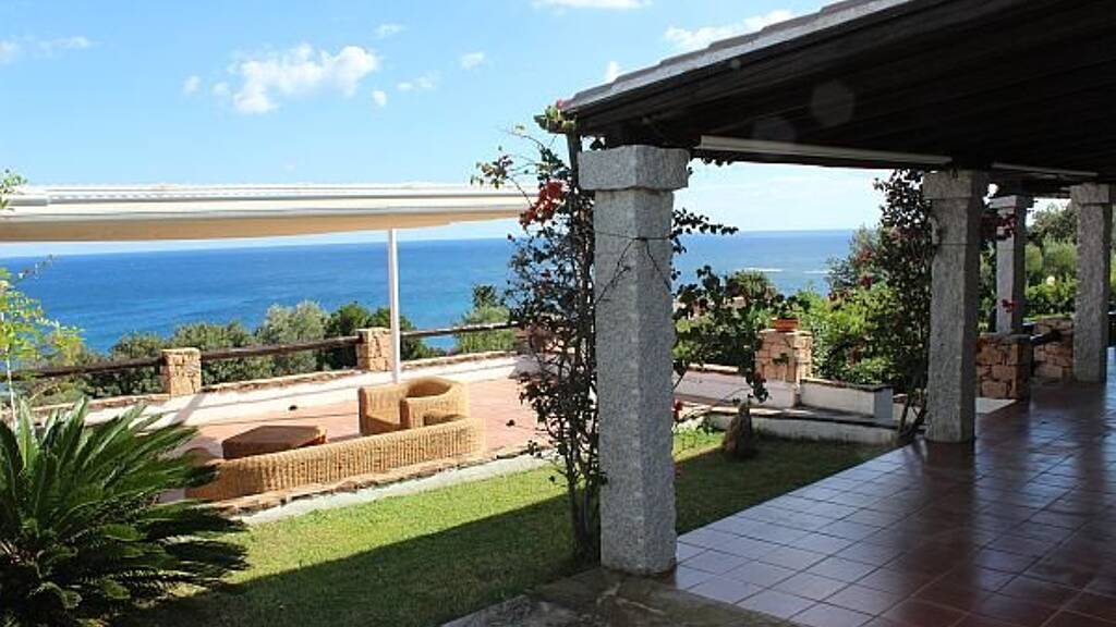 Villa zum Kauf 5 Zimmer 800 m² Grundstück frei ab sofort Porto Ottiolu