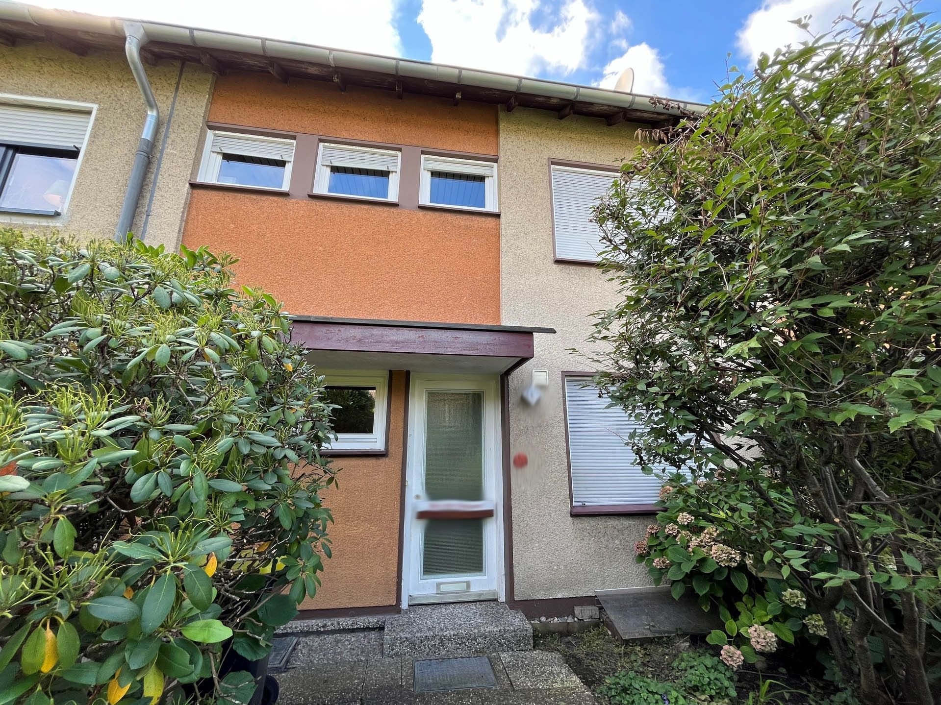 Reihenmittelhaus zum Kauf 169.000 € 5 Zimmer 120 m²<br/>Wohnfläche 263 m²<br/>Grundstück Massen Unna 59427