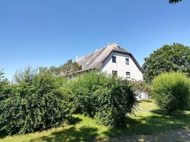 Wohnung zum Kauf 85.000 € 2 Zimmer 27 m² Dachgeschoss frei ab sofort Nordstrand 25845