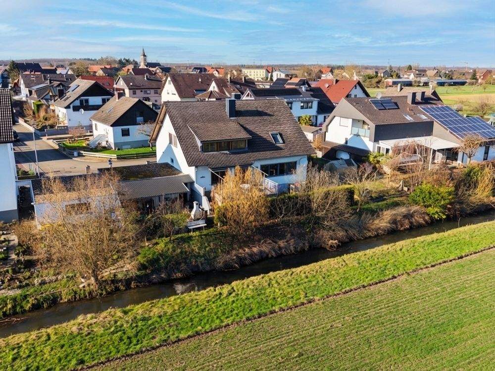 Immobilie in Neuried - ***Familienidylle am Feldrand von Schutterzell*** - Bild 3