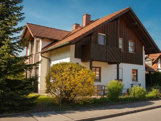 Haus zum Kauf provisionsfrei 639.000 € 6 Zimmer 164 m² 547 m² Grundstück frei ab sofort Emmerting 84547