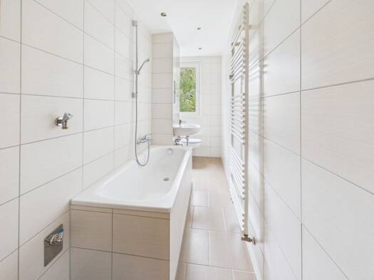 Wohnung zur Miete 341 € 3 Zimmer 59,8 m² 3. Geschoss Schubertstraße 38 Kapellenberg Kapellenberg 09119