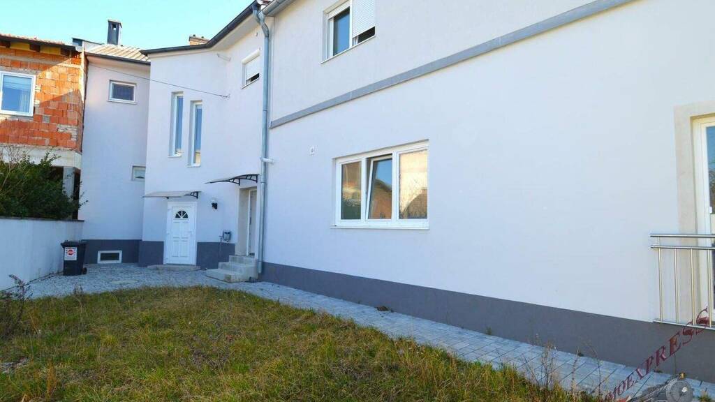 Wohnung zum Kauf 259.900 € 3 Zimmer 84,8 m² Wiener Neustadt 2700