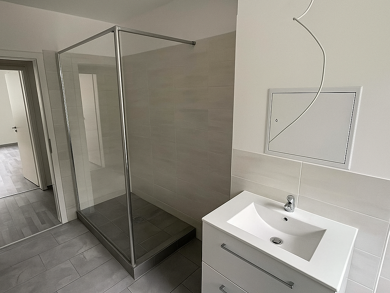 Wohnung zur Miete 300 € 2 Zimmer 55 m² 1. Geschoss frei ab sofort Johanngeorgenstadt 08349