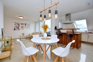 Wohnung zur Miete Wohnen auf Zeit 2.950 € 5 Zimmer 110 m² frei ab 01.08.2025 Mitte Sindelfingen 71063