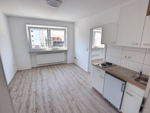 Wohnung zur Miete 500 € 1,5 Zimmer 25 m² 1. Geschoss frei ab sofort Grombühl Würzburg 97080