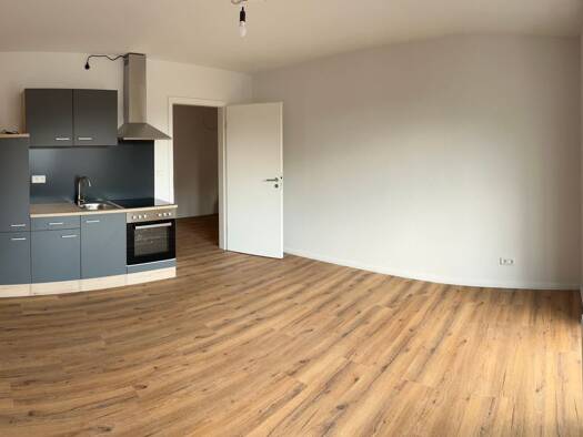 Wohnung zur Miete 500 € 2 Zimmer 50 m² Geschoss EG/1 frei ab sofort Stadtzentrum Emden 26725