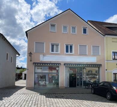 Ladenfläche zur Miete provisionsfrei 315 m² Verkaufsfläche teilbar von 150 m² bis 500 m² Marktplatz Reisbach Reisbach 94419