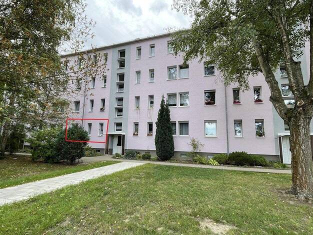 Wohnung zum Kauf 35.000 € 3 Zimmer 57 m² frei ab sofort Calbe 39240