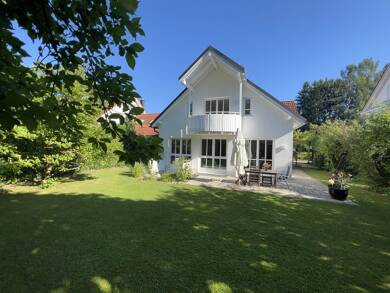 Einfamilienhaus zur Miete 3.200 € 6 Zimmer 176,1 m² 546 m² Grundstück frei ab 01.08.2025 Neuried Neuried 82061