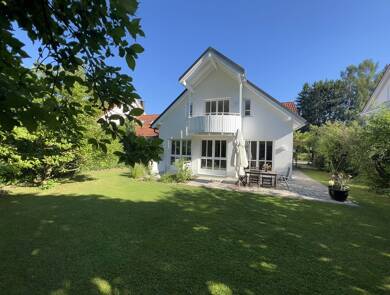 Einfamilienhaus zur Miete 3.200 € 6 Zimmer 176,1 m² 546 m² Grundstück frei ab 01.08.2025 Neuried Neuried 82061