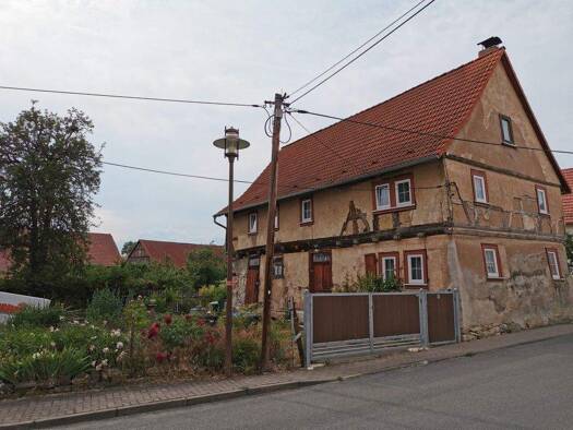 Einfamilienhaus zum Kauf 69.000 € 5 Zimmer 100 m² 504 m² Grundstück Stadtilm OT Niederwillingen 99326
