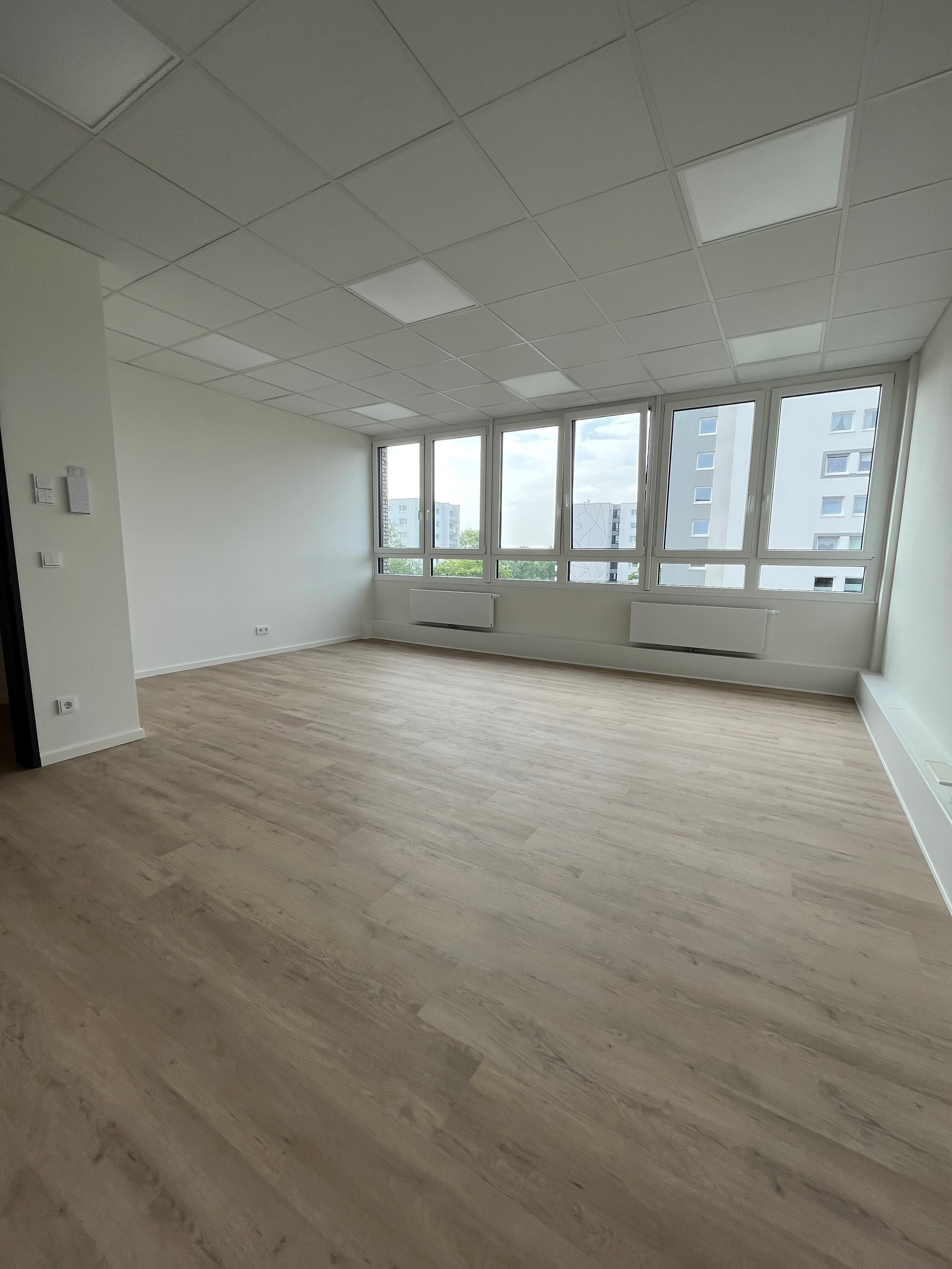 Bürofläche zur Miete provisionsfrei 891 € 1 Zimmer 44,5 m²<br/>Bürofläche Garstedt Norderstedt 22848