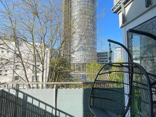 Wohnung zum Kauf 305.000 € 4 Zimmer 109 m² Südviertel Stadtbezirk I 45128