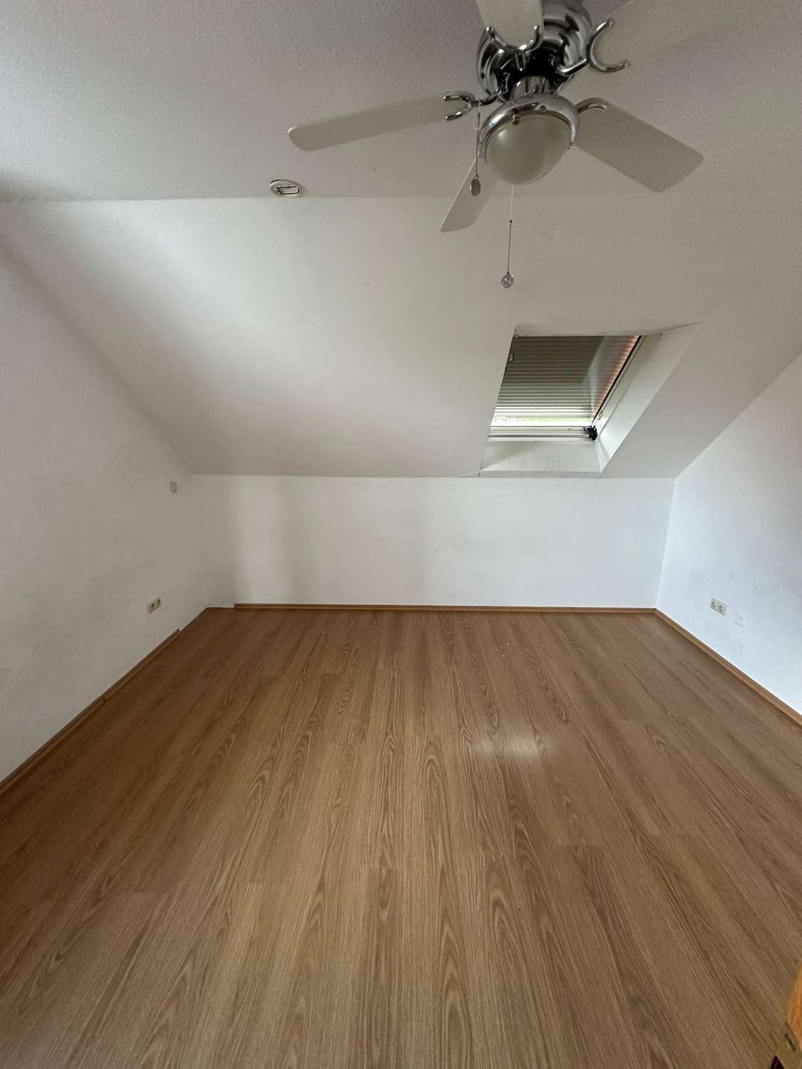 Wohnung zum Kauf 179.000 € 3 Zimmer 60,3 m²<br/>Wohnfläche 2.<br/>Geschoss ab sofort<br/>Verfügbarkeit Zapfendorf Zapfendorf 96199