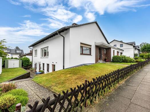 Einfamilienhaus zum Kauf 549.000 € 7 Zimmer 182 m² 717 m² Grundstück Niedersprockhövel Sprockhövel 45549
