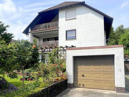 Mehrfamilienhaus zum Kauf 849.500 € 8 Zimmer 273,4 m² 843 m² Grundstück Petterweil Karben 61184