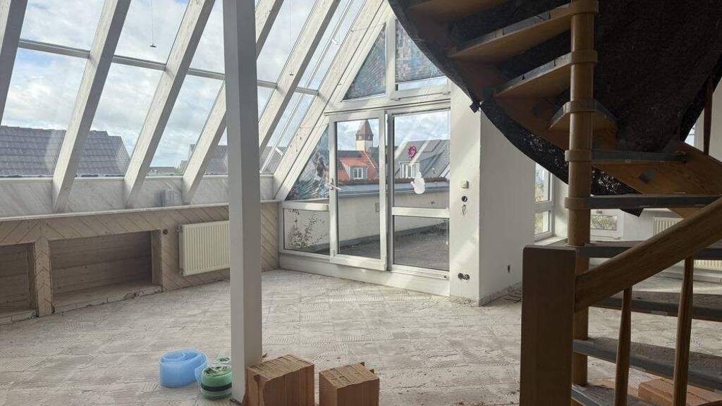 Maisonette zum Kauf 759.000 € 5,5 Zimmer 170 m² 2. Geschoss Kuppingen Herrenberg 71083