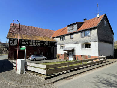 Haus zum Kauf 135.000 € 6 Zimmer 145 m² 1.679 m² Grundstück Ernsthausen Burgwald-Ernsthausen 35099