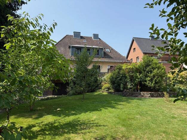 Einfamilienhaus zum Kauf 869.000 € 7 Zimmer 200 m² 841 m² Grundstück Oberkassel Bonn 53227