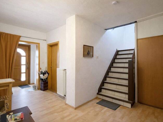 Mehrfamilienhaus zum Kauf 195.000 € 7 Zimmer 224 m² 1.196 m² Grundstück Gieselwerder Gutsbezirk Reinhardswald 34399