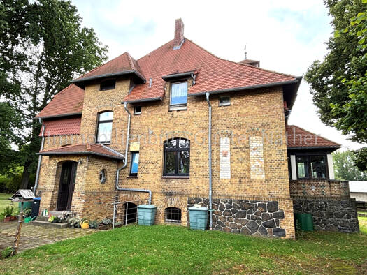 Villa zum Kauf 705.000 € 12 Zimmer 250 m² 2.677 m² Grundstück Brandis 04821