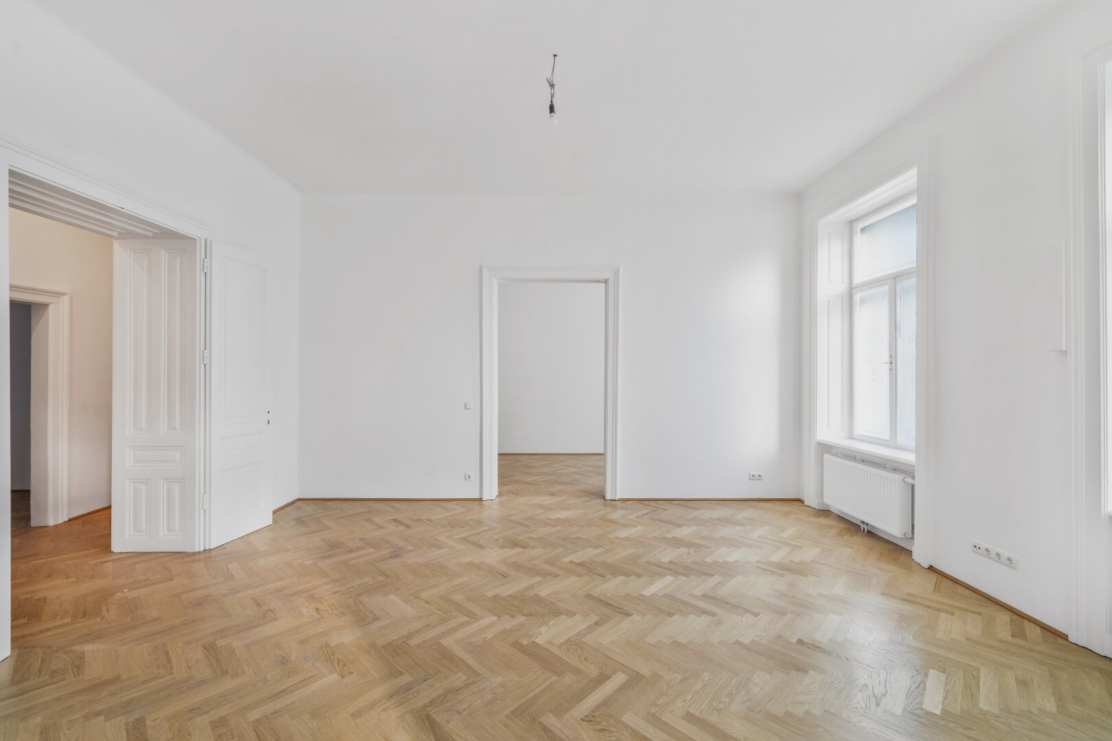 Wohnung zur Miete 1.515 € 4 Zimmer 121 m²<br/>Wohnfläche 1.<br/>Geschoss Westbahnstraße Wien 1070