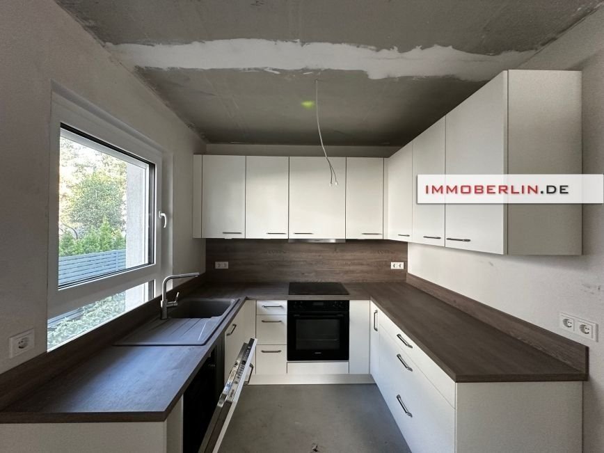 Einfamilienhaus zum Kauf 750.000 € 5 Zimmer 107 m²<br/>Wohnfläche 427 m²<br/>Grundstück ab sofort<br/>Verfügbarkeit Kladow Berlin 14089