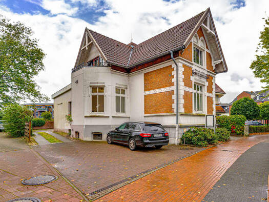 Haus zum Kauf 369.900 € 200 m² 579 m² Grundstück Itzehoe 25524