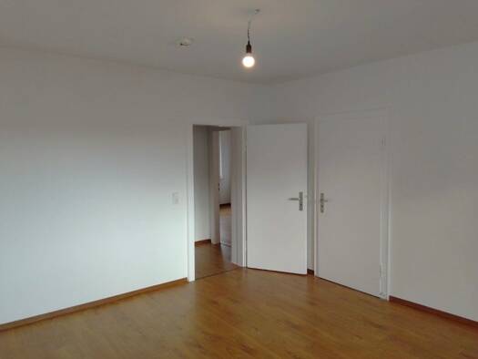 Wohnung zur Miete 513 € 3 Zimmer 63 m² Geschoss 3/3 frei ab sofort Mitte Bremerhaven 27568