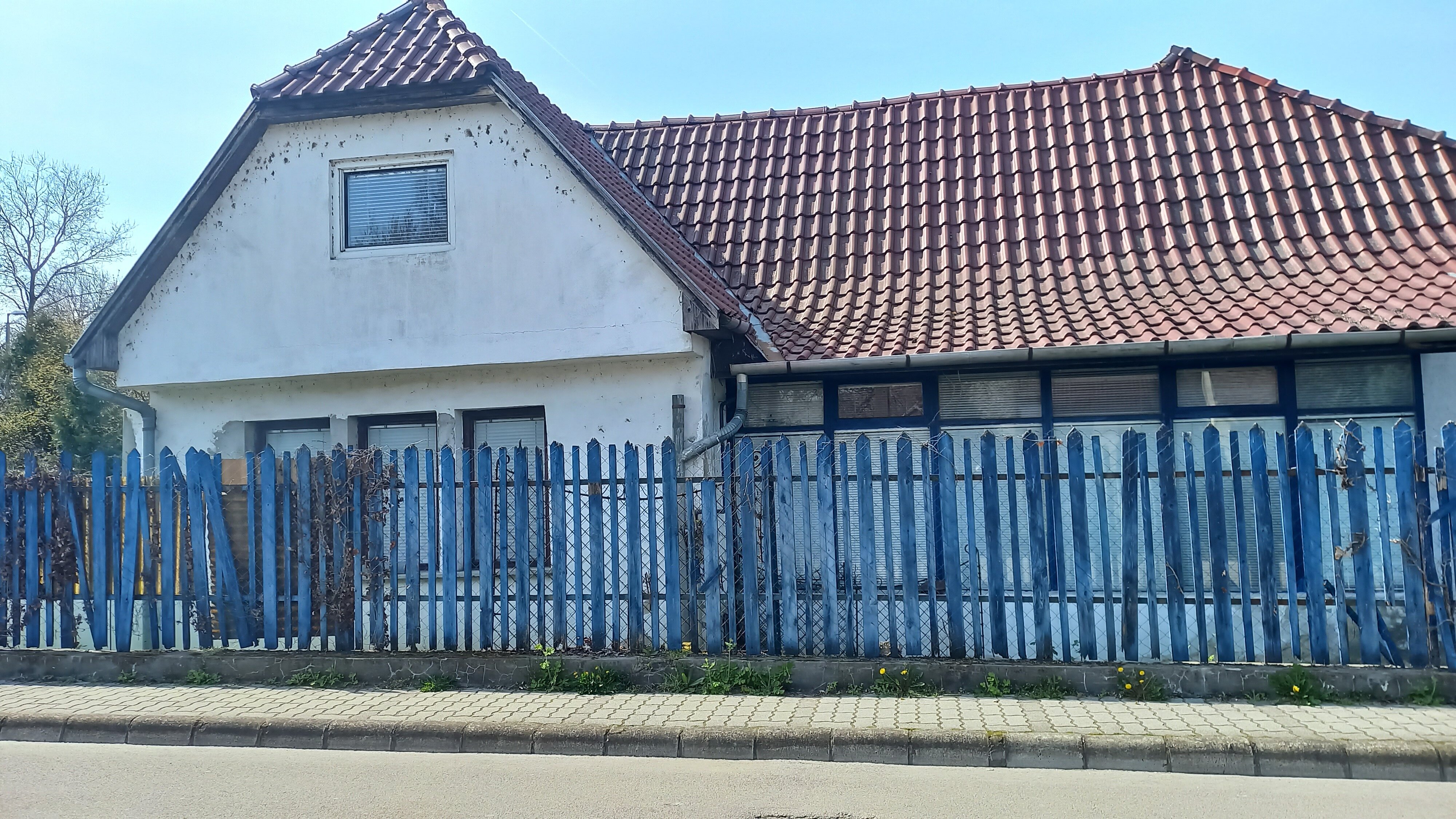 Einfamilienhaus zum Kauf 143.000 € 3 Zimmer 75 m²<br/>Wohnfläche 300 m²<br/>Grundstück Siófok 8600