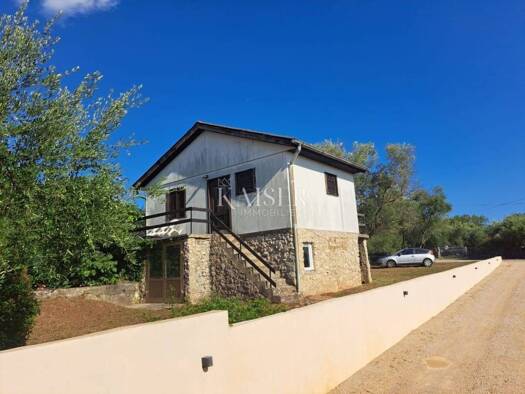 Haus zum Kauf 260.000 € 3 Zimmer 116 m² Brzac, Krk Vrh